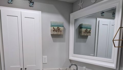 3806 Gulf Of Mexico Dr