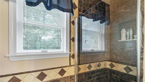 2 Whitman Pl