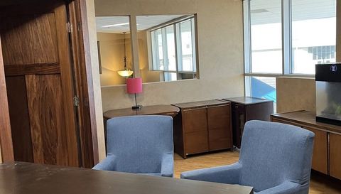 15426-15428 S 70th Court