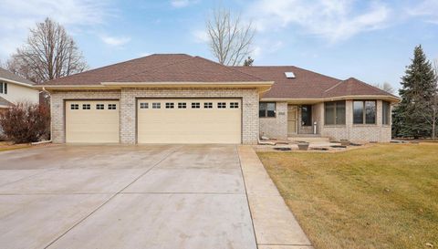 3240 139th Avenue NW