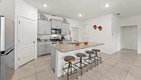 7630 OAKMOSS LOOP