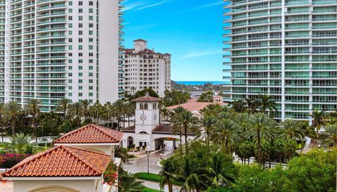 19900 W Country Club Dr