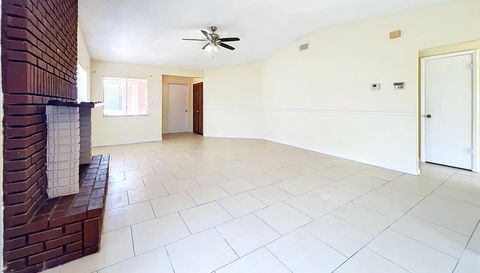 7122 Harbor Heights Cir