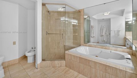 21205 Yacht Club Dr