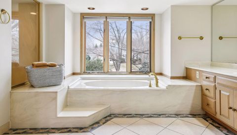 19855 Muirfield Circle