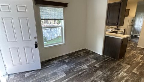 6165 Pony Express Trail  32