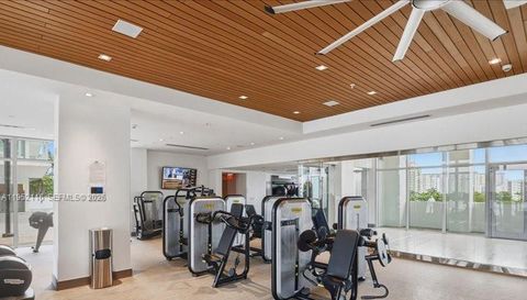 330 Sunny Isles Blvd