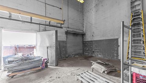 701 E Pearce Boulevard