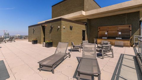 1040 N Lake Shore Drive