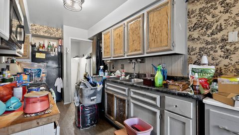 24145 Meadowbridge Dr