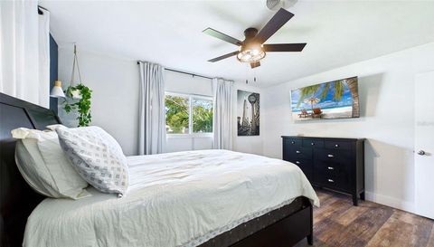 101 N MERCURY AVENUE