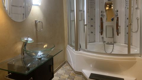 15426-15428 S 70th Court