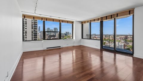 1560 N SANDBURG Terrace