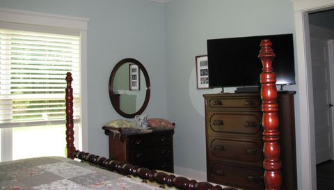 3116 Riviere Du Chien Loop W