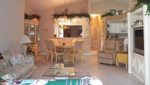 4139 Moon River Circle