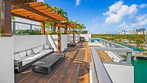 9521 E Bay Harbor Dr