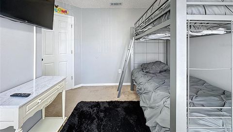 8401 CRYSTAL COVE LOOP