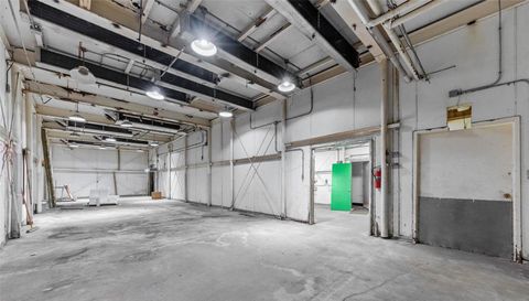 701 E Pearce Boulevard