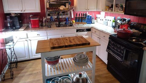 3743 Grover Hicks Rd