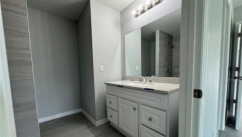 4 MALAUKA LANE DRIVE