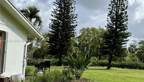 625 Whippoorwill Ter