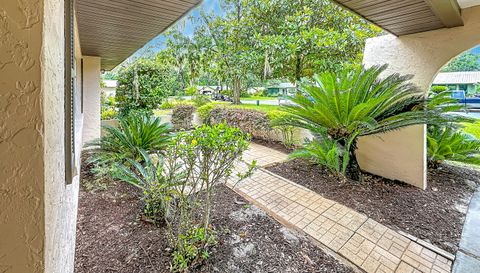 3944 NW 40th Ct