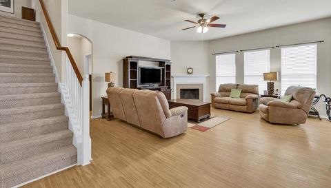 1149 Four Seasons Farm DR