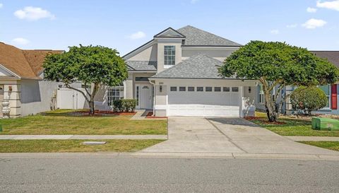 595 QUEENSBRIDGE DRIVE