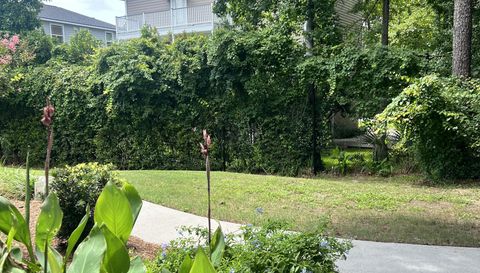 264 Alexandra Dr Unit 10