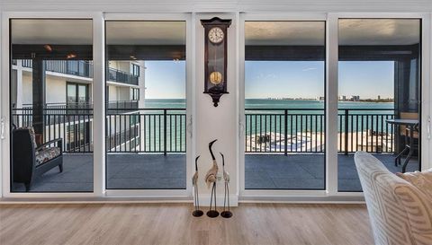 4822 OCEAN BOULEVARD