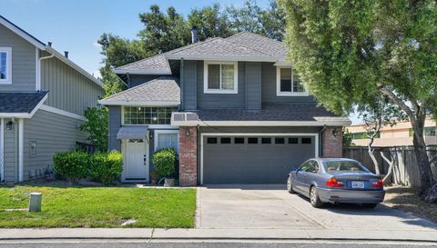 37 Silver Birch Ln