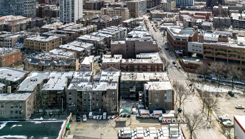 845 W Belle Plaine Avenue