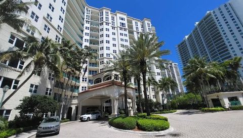 20000 E Country Club Dr