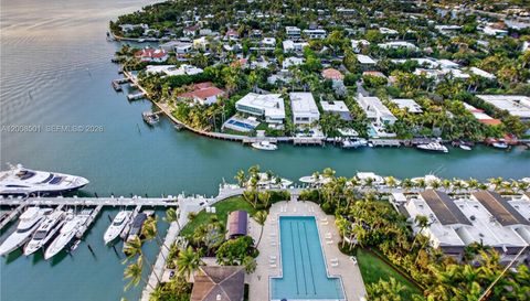 1900 Sunset Harbour Dr
