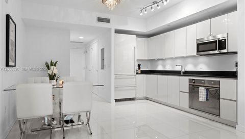 1010 Brickell Ave