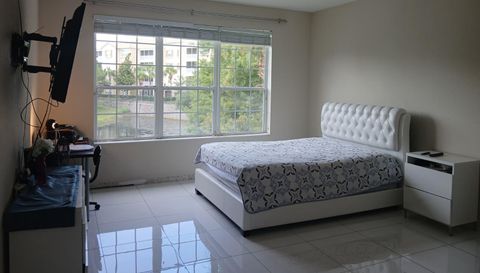 3368 Robert Trent Jones Dr