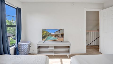 3530 Chatelaine Blvd