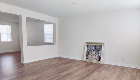4011 Oatgrass Ln
