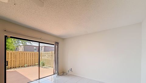 7496 Courtyard Run E