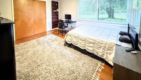 411 S Pleasant Ridge Rd