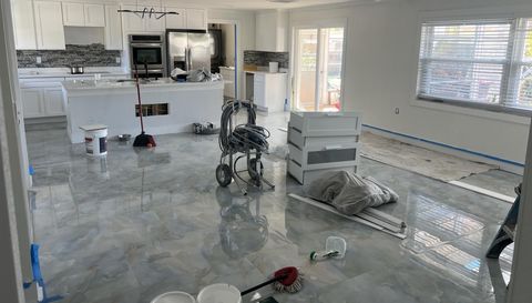 1736 Colorado Ave NE