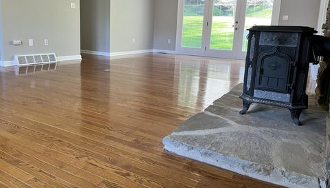 29 Small Mountain Dr