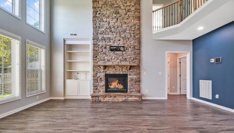 2044 Wooded Mountain Ln