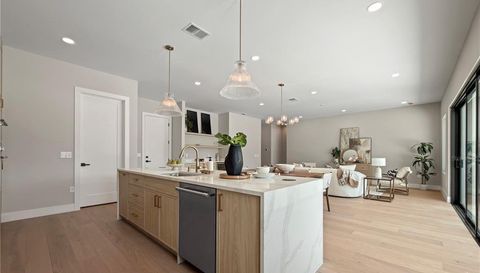 1326 W NEW HAMPSHIRE STREET