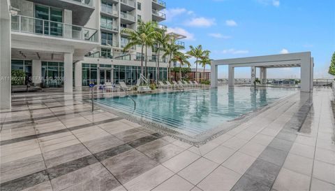 3900 Biscayne Blvd