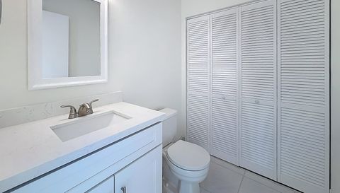 7496 Courtyard Run E