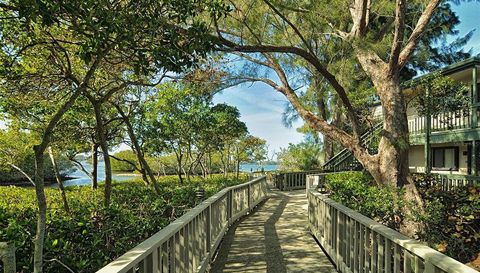 1680 BROOKHOUSE CIRCLE