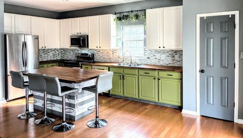 226 N Orchard Farms Ave