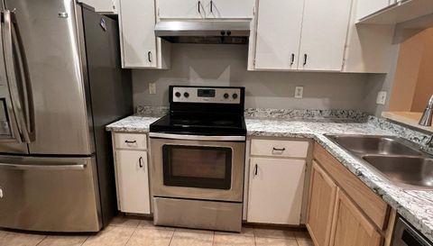 8674 Hunters Key Cir