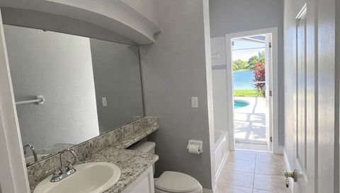 7823 Shane Ct